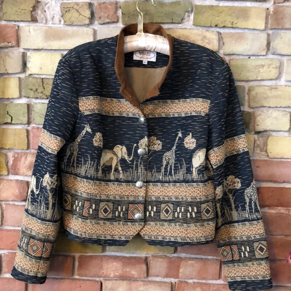 Vintage 90s safari jacket by Wraps collection.